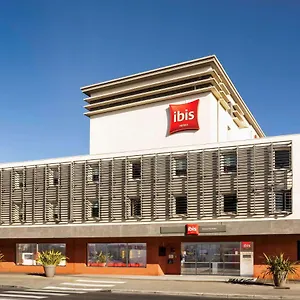 https://ibis-cannes-mandelieu.fr-provencehotel.com