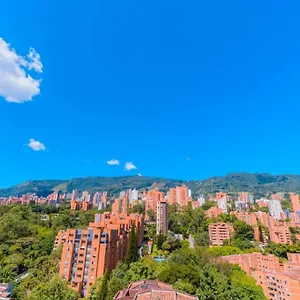 Beautiful Ultrafast Internet /el Poblado Medellín