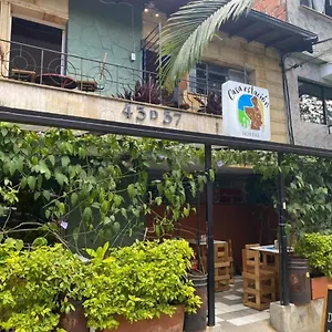 Casa Estacion Y Restaurante מדיין