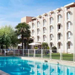 https://novotel-nice-aeroport-cap-3000.fr-provencehotel.com