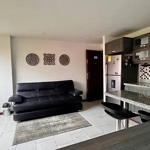 Lovely Private Apt In El Poblado W/ Free Parking Medellín