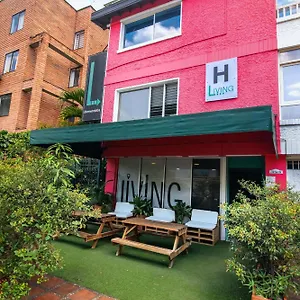 Living Medellín
